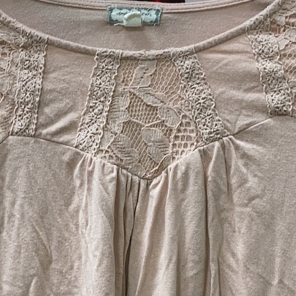 Long sleeve cute shirt - Picture 2 of 3